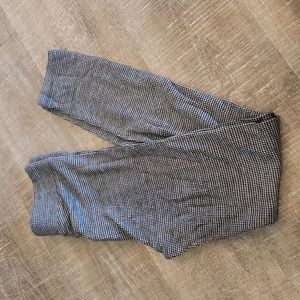 🆕️ Lou & Grey herring Bone leggings